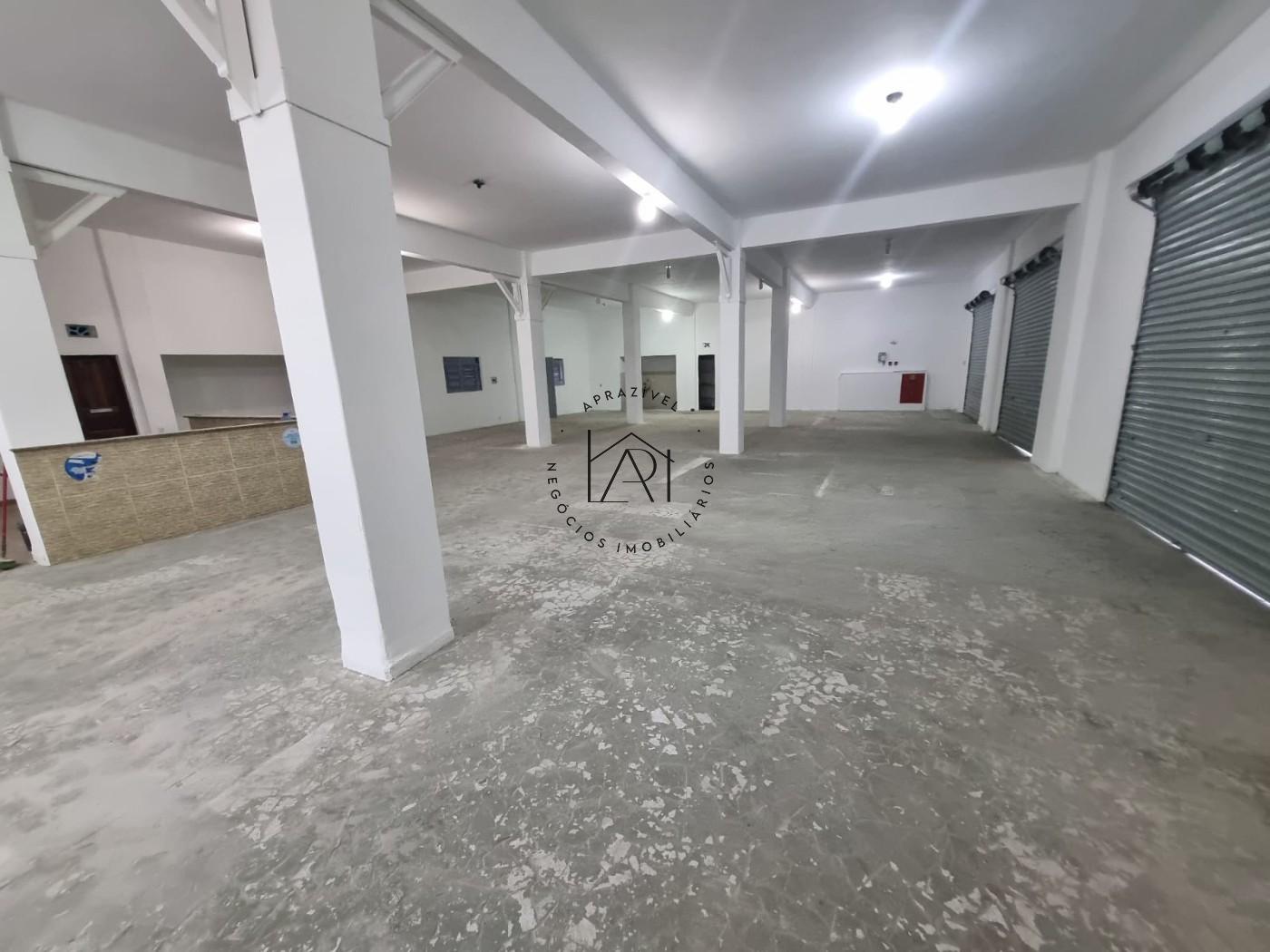 Depósito-Galpão, 296 m² - Foto 1
